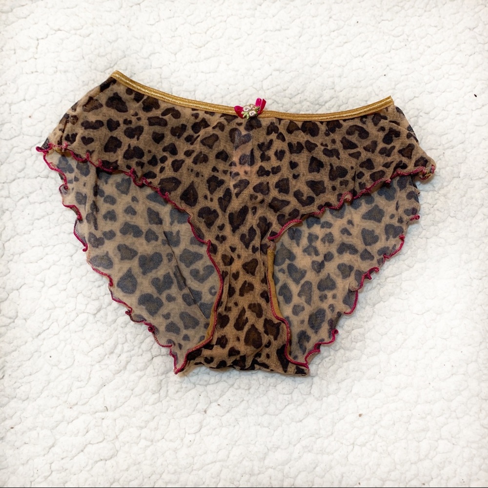Victoria’s Secret panties size x-small